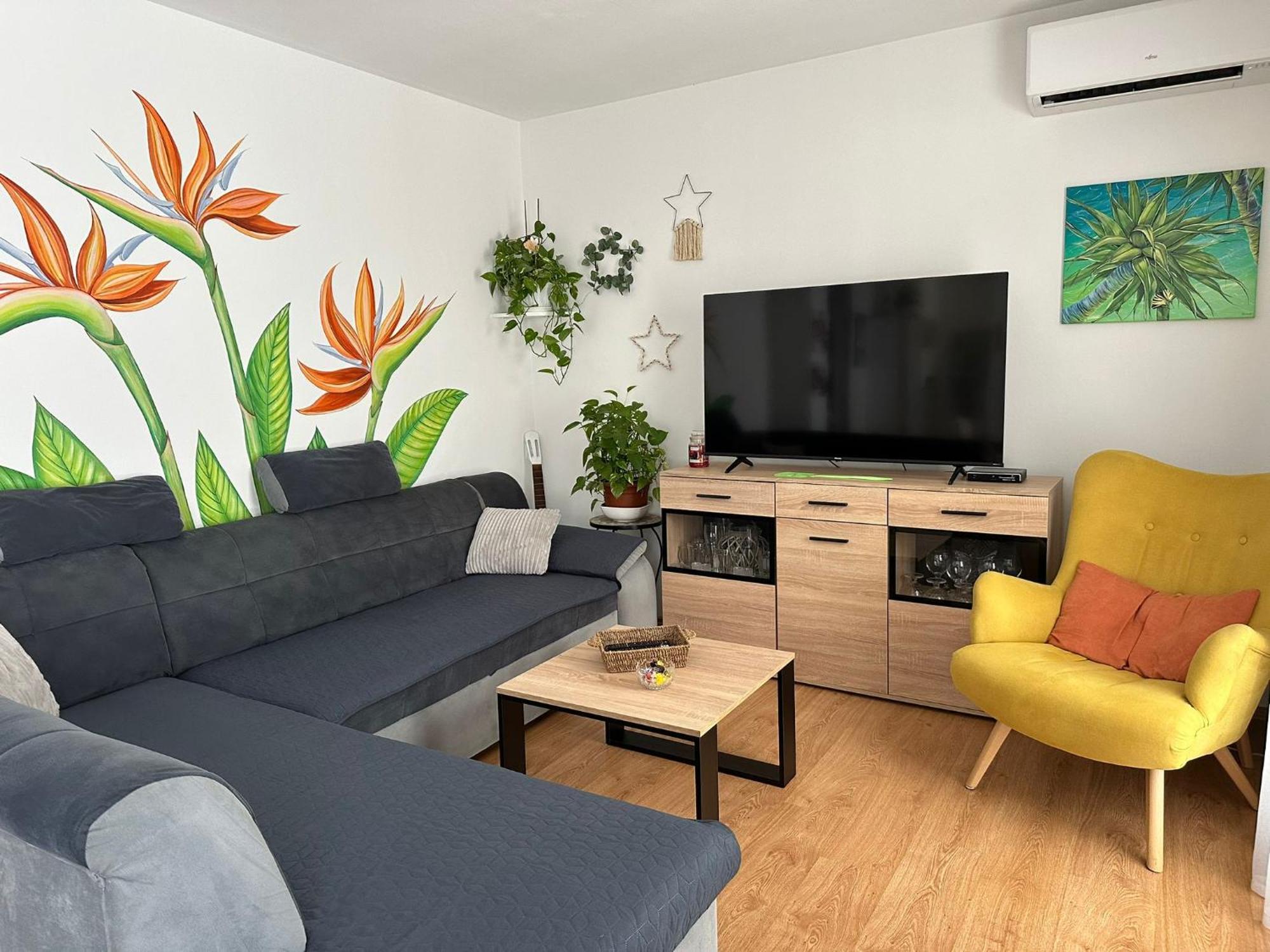 Holiday Home Mirela Шишан Экстерьер фото